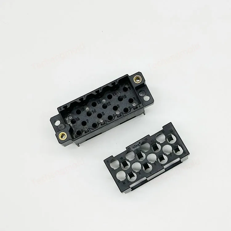 特诚科技精密工程塑料注塑件实拍